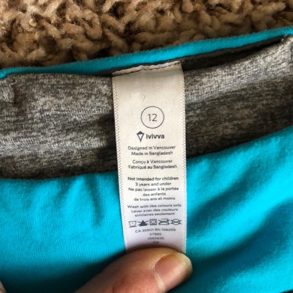 Girls Cropped Ivivva Leggings - Picture 3 of 3